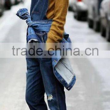 Runwaylover EY0635P Hot Sale 2017 Ladies Fashion Hole Denim Overalls