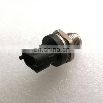 cummins Common rail pressure sensor 0281006325