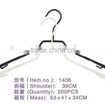 1406 hanger metal with PVC & hanger in black color