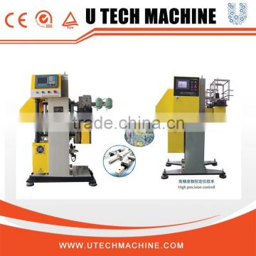 in mould labeling machines for two head