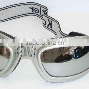 New ski goggle with high quality