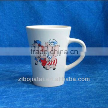 Ceramic Trumpet Shape Mug with Silk Screen Printing