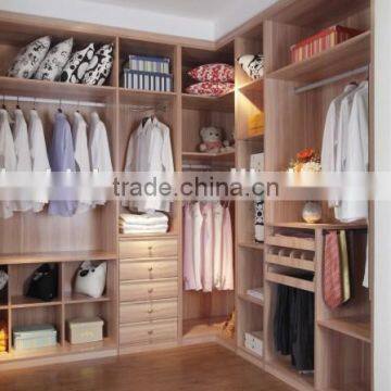 2016 New Design Material Modern bedroom wardrobe/bedroom wooden wardrobe door designs