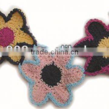 crochet flower for sweater decoration