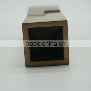 Stainless steel can adjustable glass to glass connector