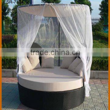 Round Wicker Daybed With Mosquito Net Aluminum Frame