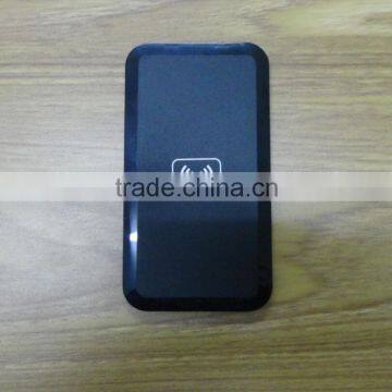 New Design 2015 Hot Selling Unique Mobile Phone Battery QI Wireless Charger with high quality
