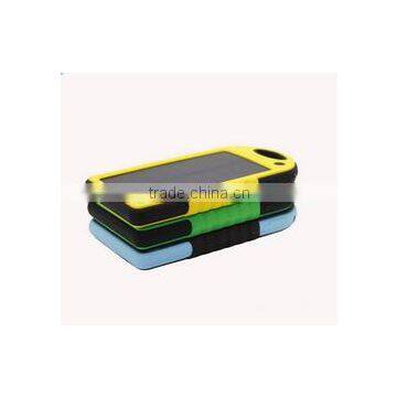 China Hot Sell Product Waterproof Mobile Phone Solar Power Bank Charger 8000mah photo-2