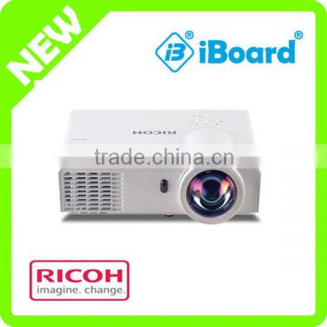 Auto focus Projector RICOH K360 LED