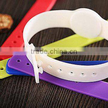 Tracking Chip Adjustable Silicon RFID Wristband photo-3
