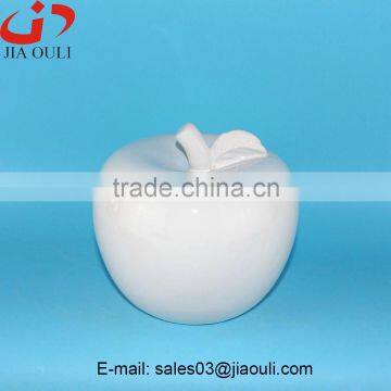 Hot sales home decoration glazed white ceramic apple figure