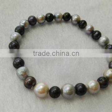 AAA 3-7mm Round White and Black Freshwater Pearl Bracelet photo-2