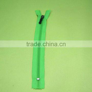 South America Hot Sale 5# Nylon Zipper Nylon Separating Zippers photo-2