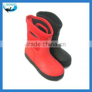 Red neoprene rubber child boot