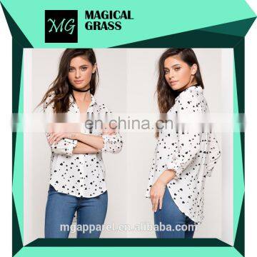 Latest new model roll sleeves heart printed shirt model tops for women