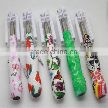 Hot New Products 2016 Selfie Stick With Cable New Fasion Design Colored Automated Selfie Stick Shenzhen photo-2