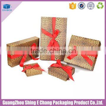 New Product Silk Garment Packaging Box Vintage Cardboard Shipping Box for Clothes photo-4