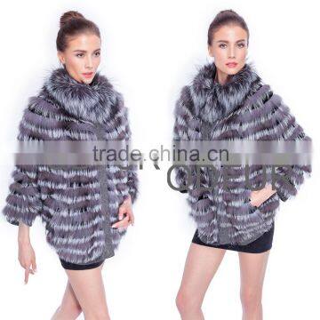 QD80152 Woman Silver Fox Fur Shawl Ponchos with Wool Cashmere Lining