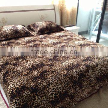 3 pcs bedsheet set 100% polyester animal skin printed flannel