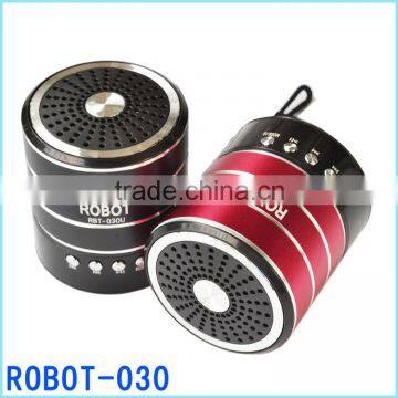 Robot-030 vibration portable mini speaker,active powered Sound box,fm radio usb sd card reader speaker