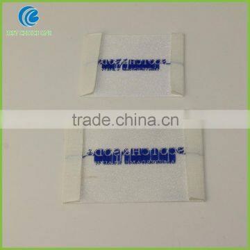 China Customized Brand Name Fabric Cloth Garment Label Woven Cheap Clothing Labels photo-5