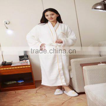 Bathrobe 100% Cotton Double Layer Bathrobe Warm Bathrobe Hotel Bathrobe