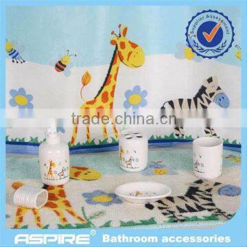 7pcs cheap bathroom product wholesaler in china in matching design