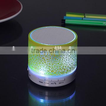 Factory price bluetooth led speaker light with am fm radio