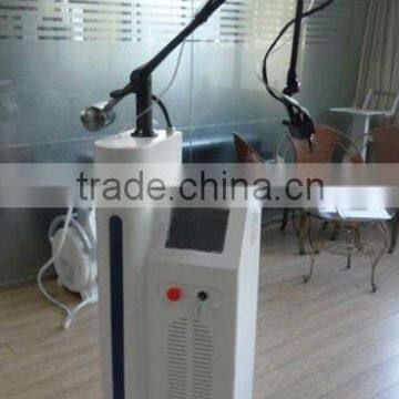 Vagina Cleaning CO2 Laser Skin Care Medical Portable Equipments Fractional Co2 Laser Vaginal Tightening Machine photo-3