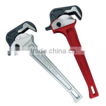 Adjusting Hawk Pipe Wrench