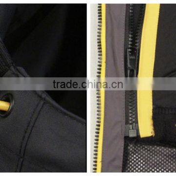 Custom Waterproof WinterJacket Men's Climbing Wear photo-3