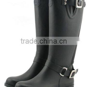 Single Color PVC Gum Boot Injection Machine photo-2