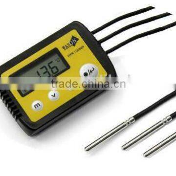 Three probe temperature data logger