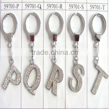 zinc alloy letter keychain designs/ metal letter P keychain