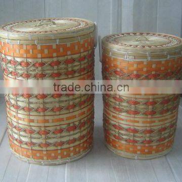 Round Bamboo unique laundry baskets with lid Orange and green colors