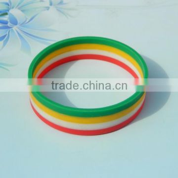 Wide rainbow swirl wristband custom country flags silicone bracelet