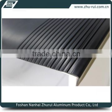 Black Rubber stair step nosing/step edging/stair nosing for antislip strip of stair case in hospitai /school