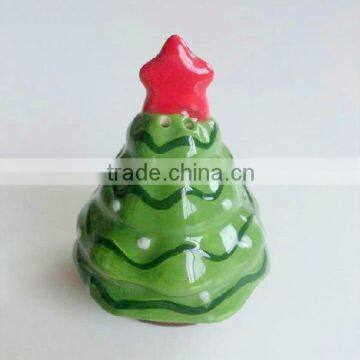 ceramic christmas tree design salt and pepper shaker