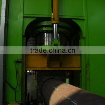 steel pipe reshaping and straightening machine