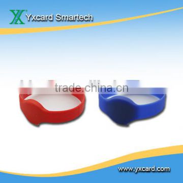 silicone wristbands for damp environment