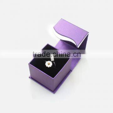 Purple Glare High Quality Cheap Paper & Plush Gift Box Jewelry Case photo-2