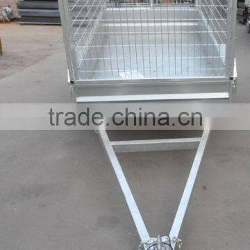 Trailer with mesh