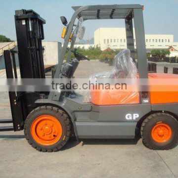 diesel forklift truck with Japanese engine