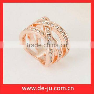 Charm Design Diamond Couple Ring