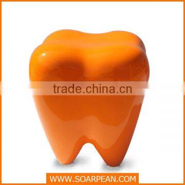 Modern Furniture Fiberglass Tooth Shape Chair Waiting Area photo-2