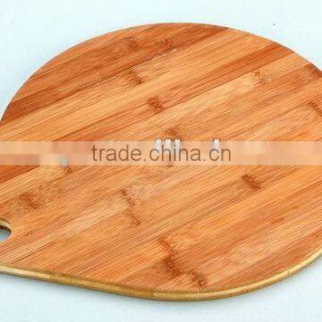 ROUND WOODEN/BAMBOO CUTTING BOARD with hook