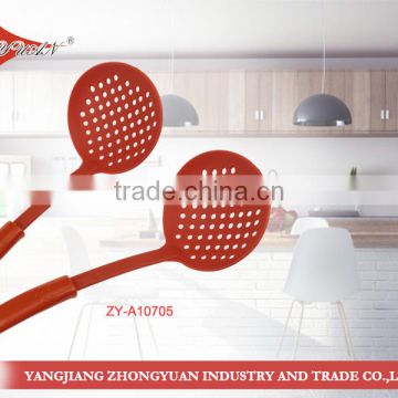 Anti-slip Handle Kitchenware Nylon kitchen utensils skimmer