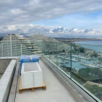 Glass Pool Fences & Glass Railings Frameless Glass Fence,safety Barrier ½ Inch Tempered Safety Glass photo-5