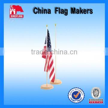 Custom Amercian Wooden Flag Pole And Stand Table Flag                        
                                                Quality Choice