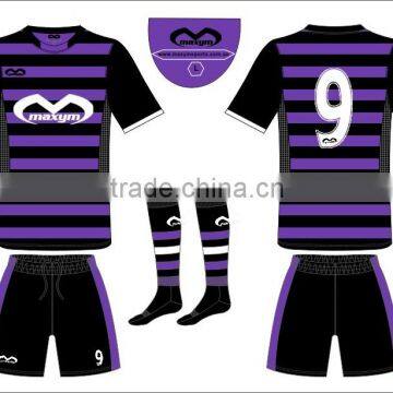 custom quality breathable striped club soccer uniform in sublimation